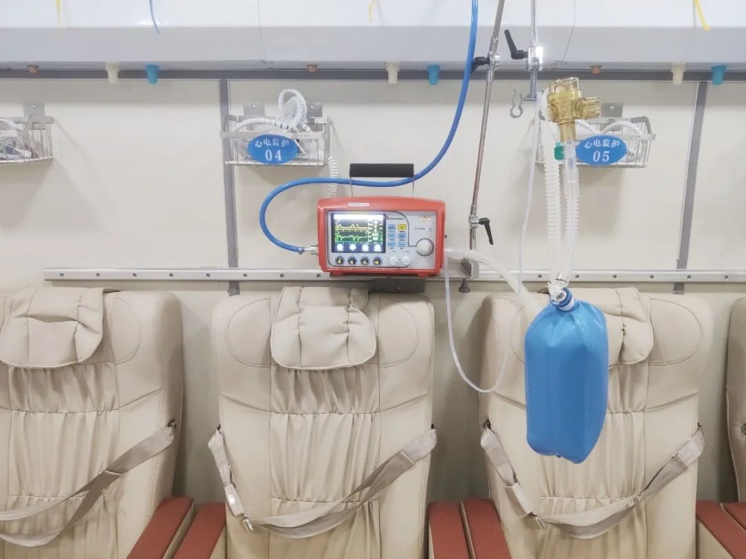 杭州顾连通济医院高压氧舱内专用呼吸机