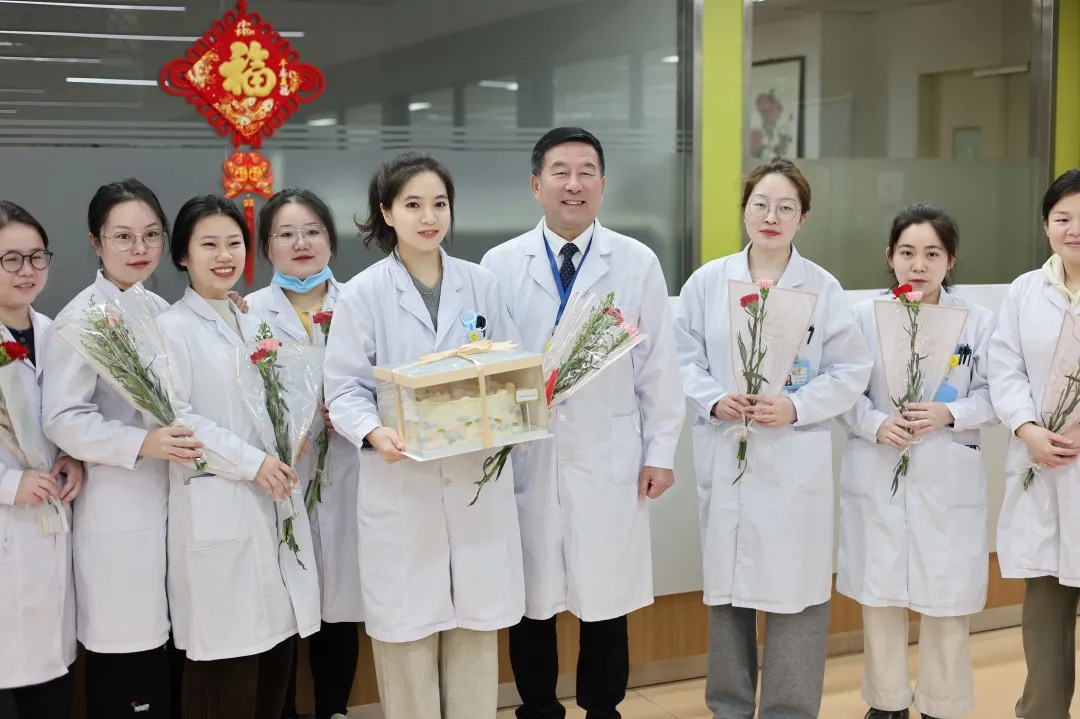 【温情三月天，致敬"她"力量】——杭州顾连通济医院举办三八妇女节暖心活动