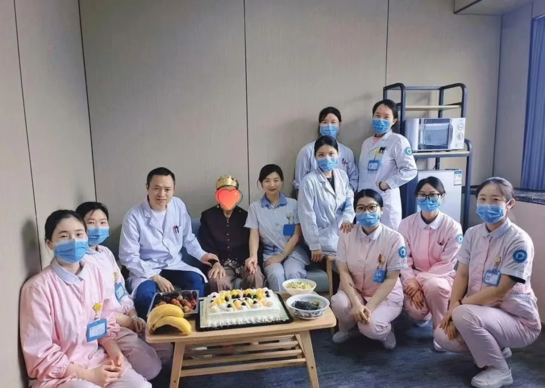 【时光不老,温情永驻】——杭州顾连通济医院用爱点亮生命之光 【时光不老,温情永驻】——杭州顾连通济医院用爱点亮生命之光