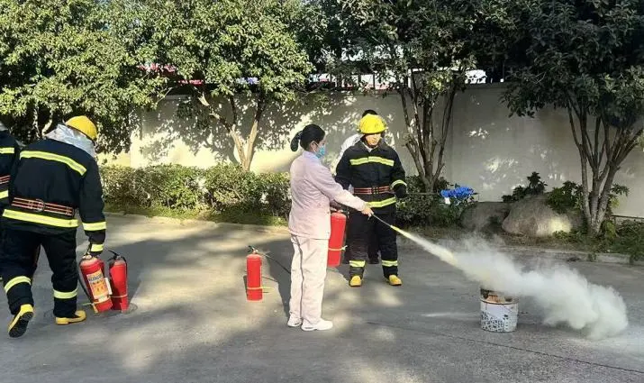 杭州顾连通济医院一周工作动态(11月24日-11月28日) 杭州顾连通济医院一周工作动态(11月24日-11月28日)